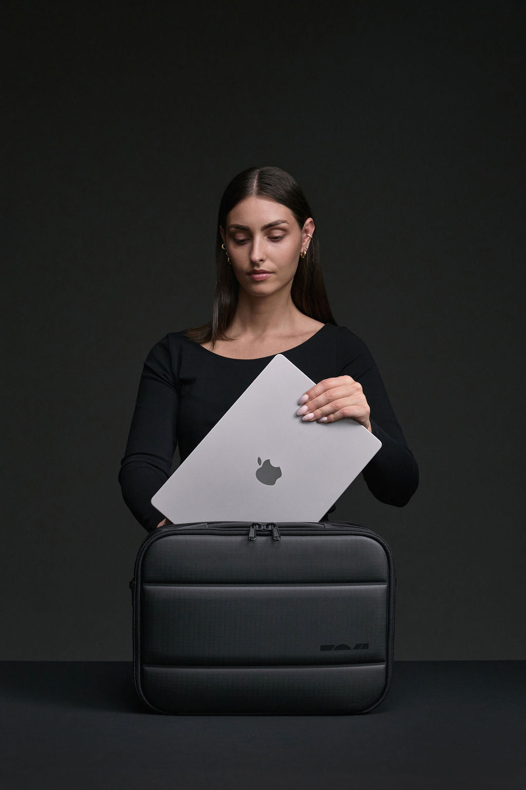 3064™ Laptop Messenger 16" - Three Peaks GBR