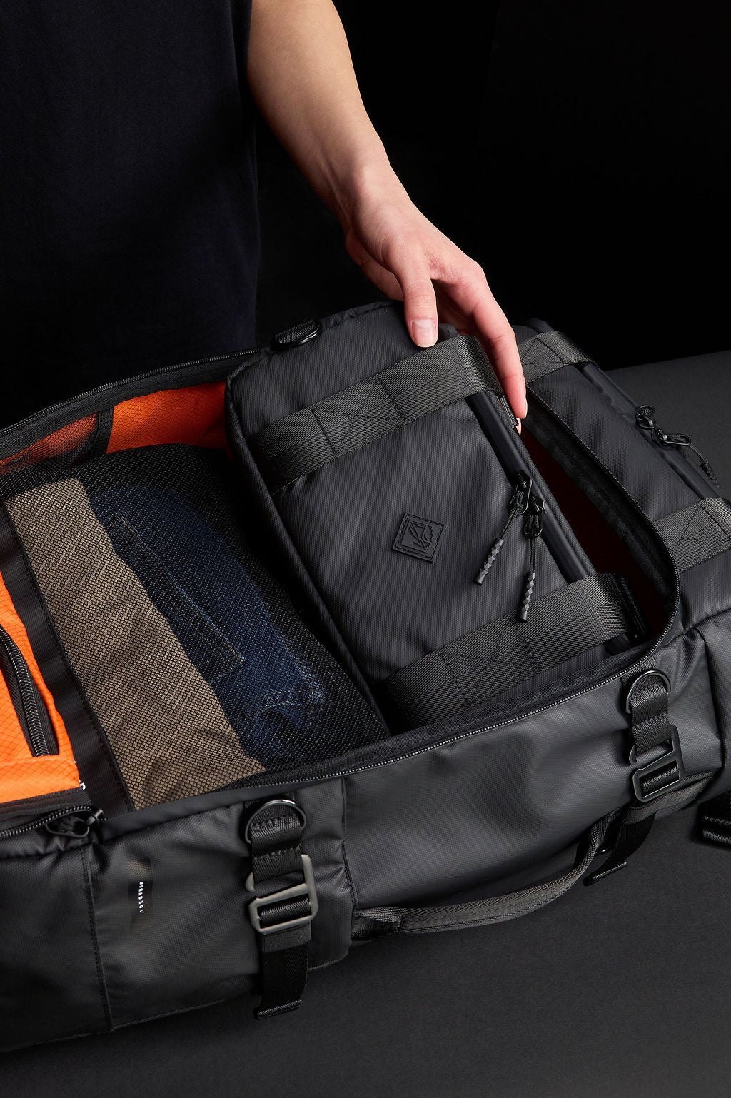 Nomad Camera Sling 6L - Three Peaks GBR