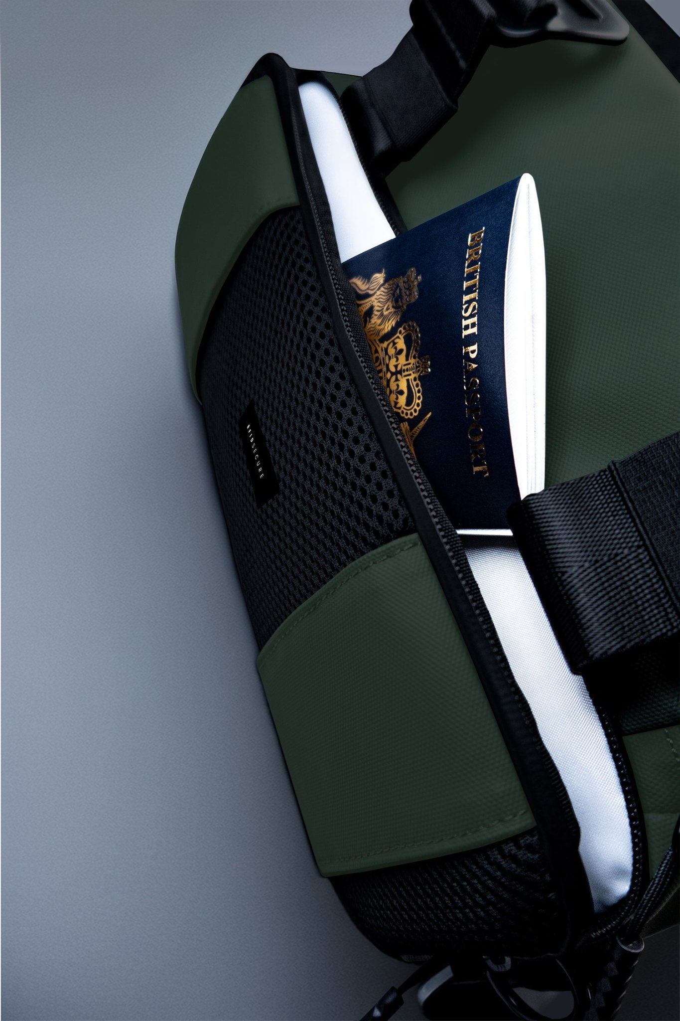 Nomad Crossbody Sling 4L - Three Peaks GBR