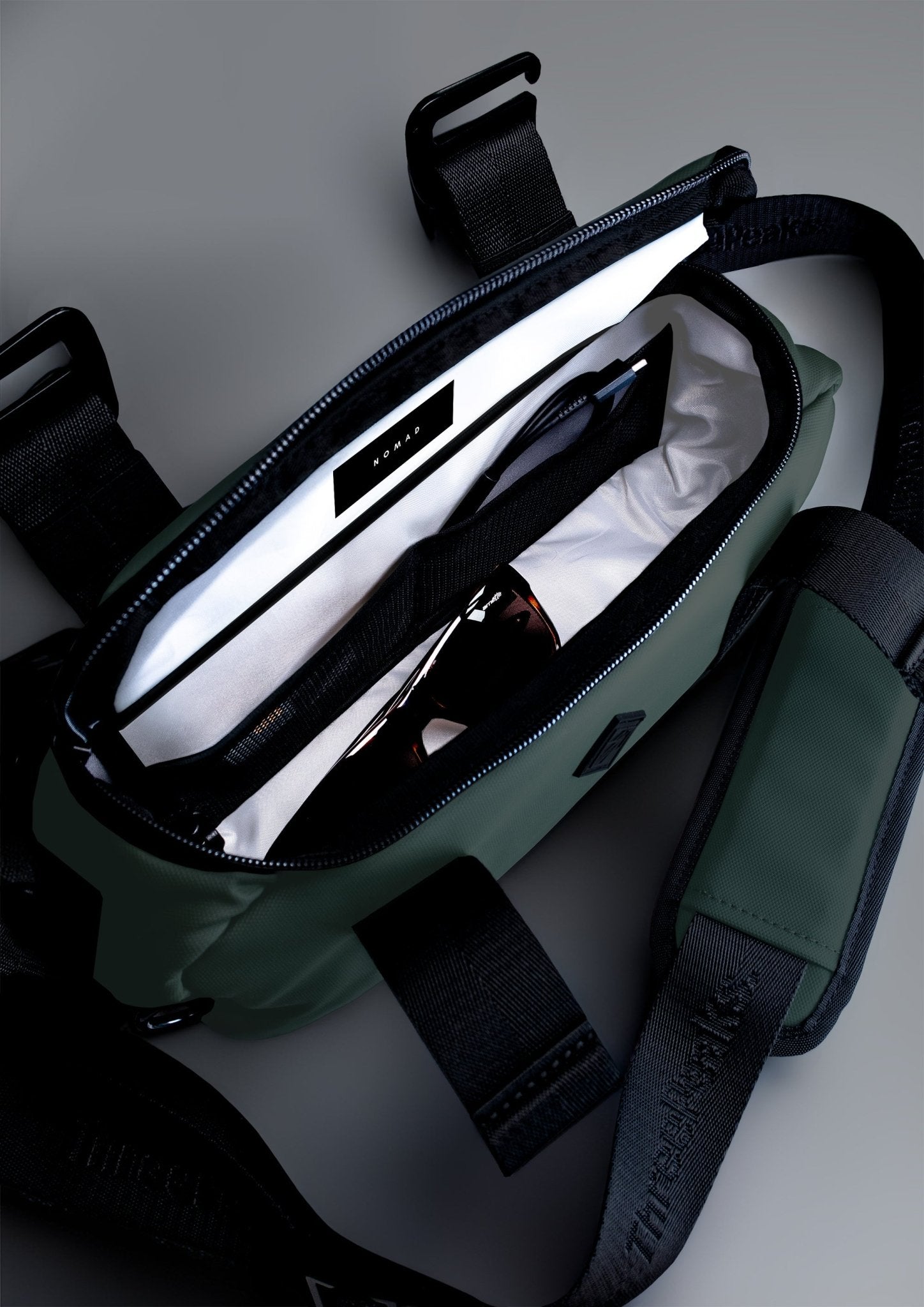 Nomad Crossbody Sling 4L - Three Peaks GBR