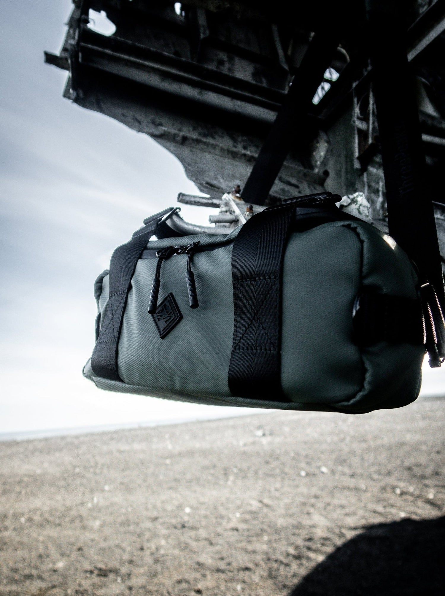 Nomad Crossbody Sling 4L - Three Peaks GBR