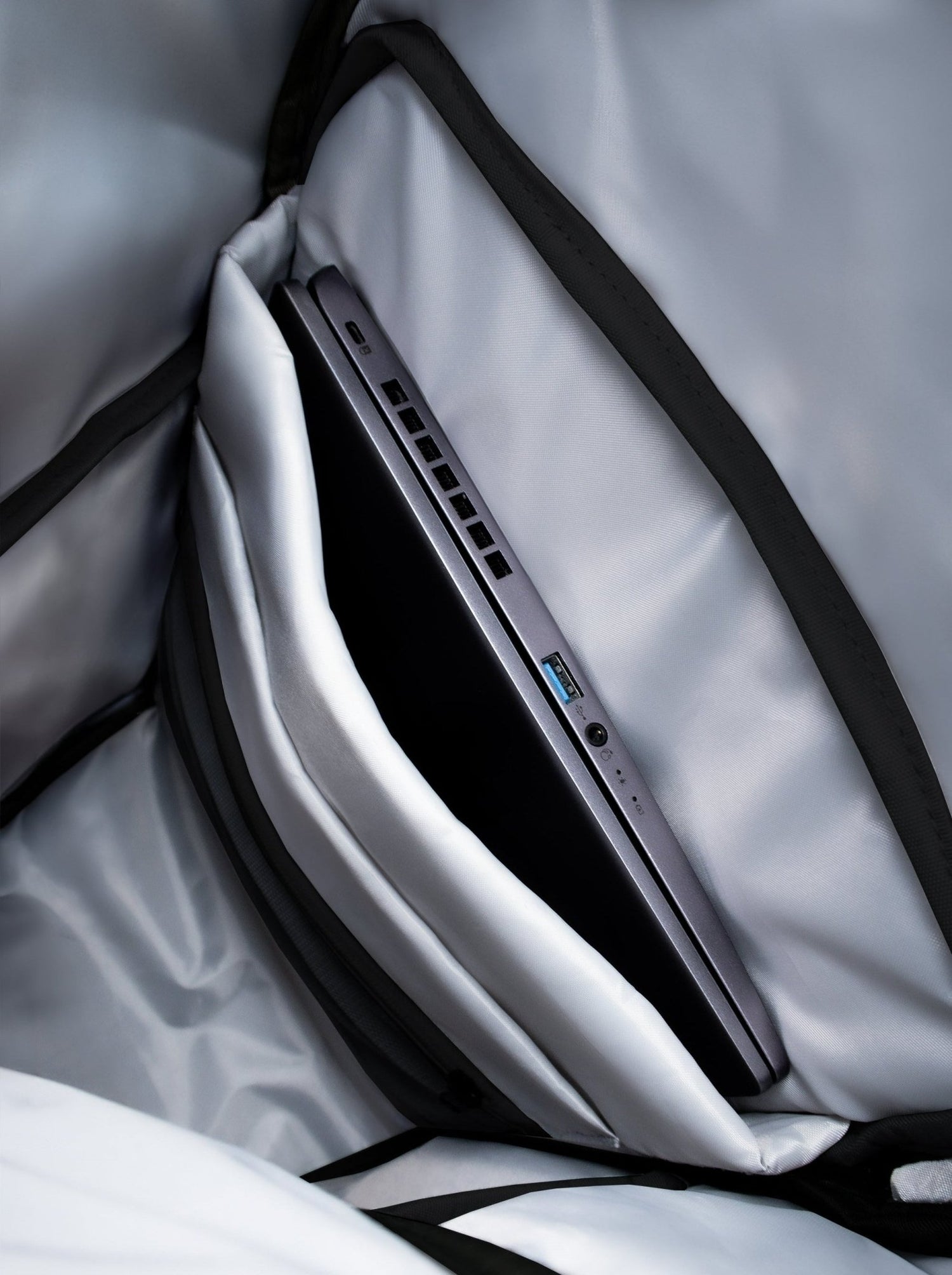 Roll Top 22L (Pre-Order) - Three Peaks GBR