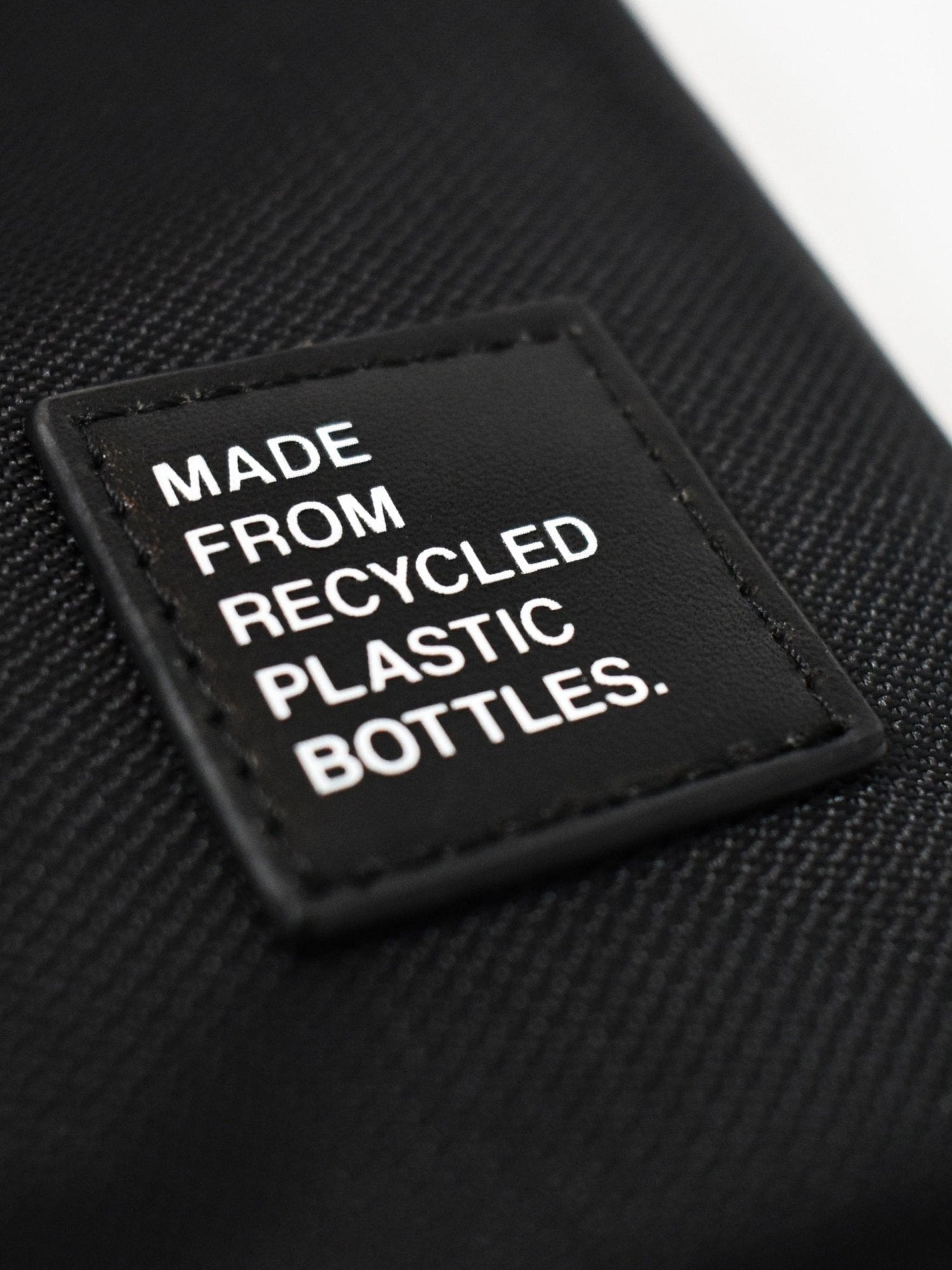 SET 11 - COMMUTER 22L + LUNCH 8L + ACCESSORIES 4L - Three Peaks GBR