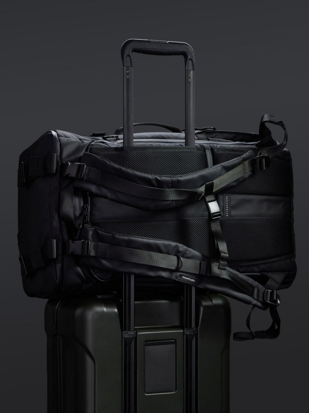 SET 6 - NOMAD 30L + SLING 4L + PACKER 8L + WASH 4L - Three Peaks GBR