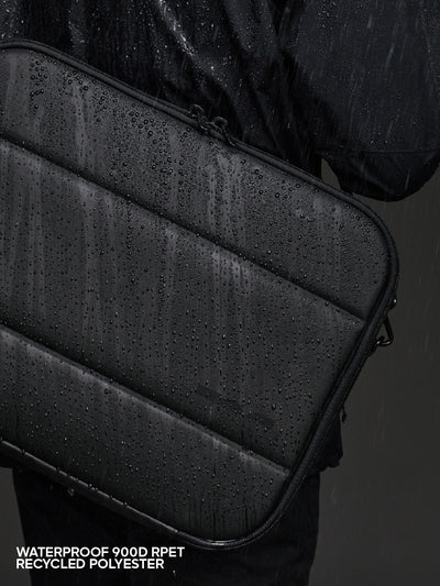 3064™ Laptop Messenger 18"
