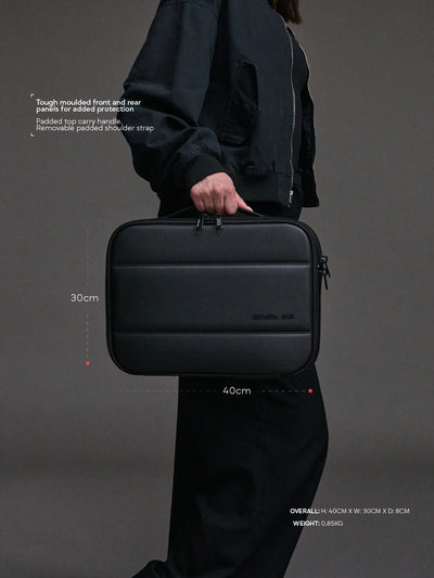 3064™ Laptop Messenger 16"