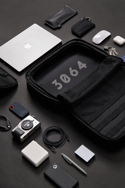 3064™ Laptop Messenger 16"