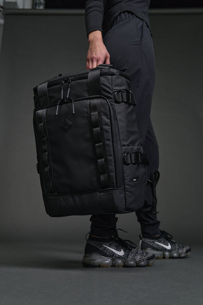 Reizen / Onder de stoel 18L