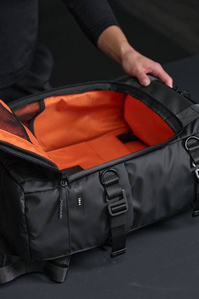 Reizen / Onder de stoel 18L