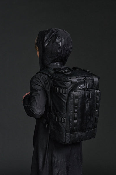 Reizen / Onder de stoel 18L