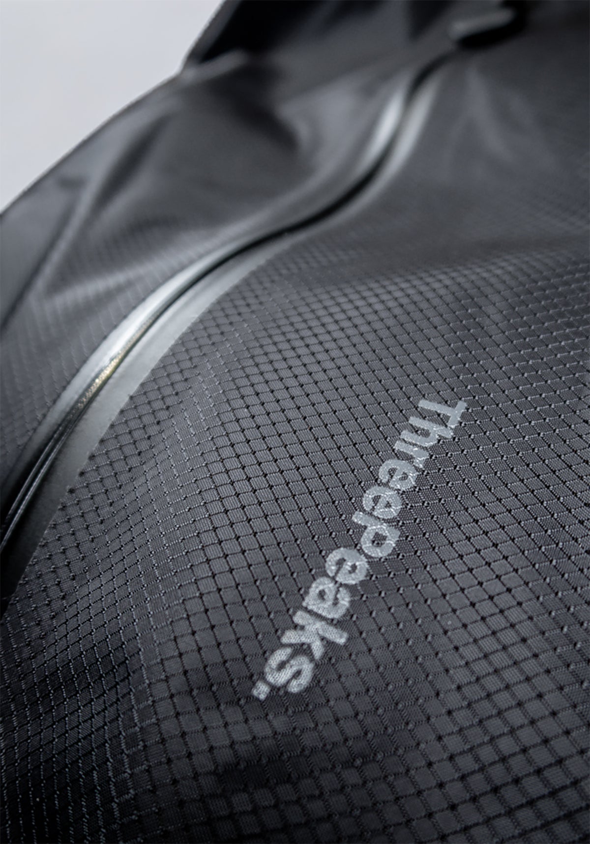 HYBRID 30L + COMPRESSION 16L - Three Peaks GBR