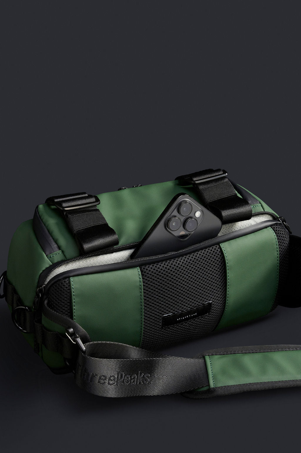 Nomad Camera Sling 6L - Three Peaks GBR